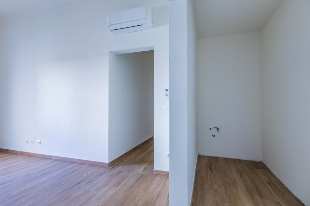 Appartamento trilocale completamente ristrutturato in vendita a Livorno zona Fabbricotti