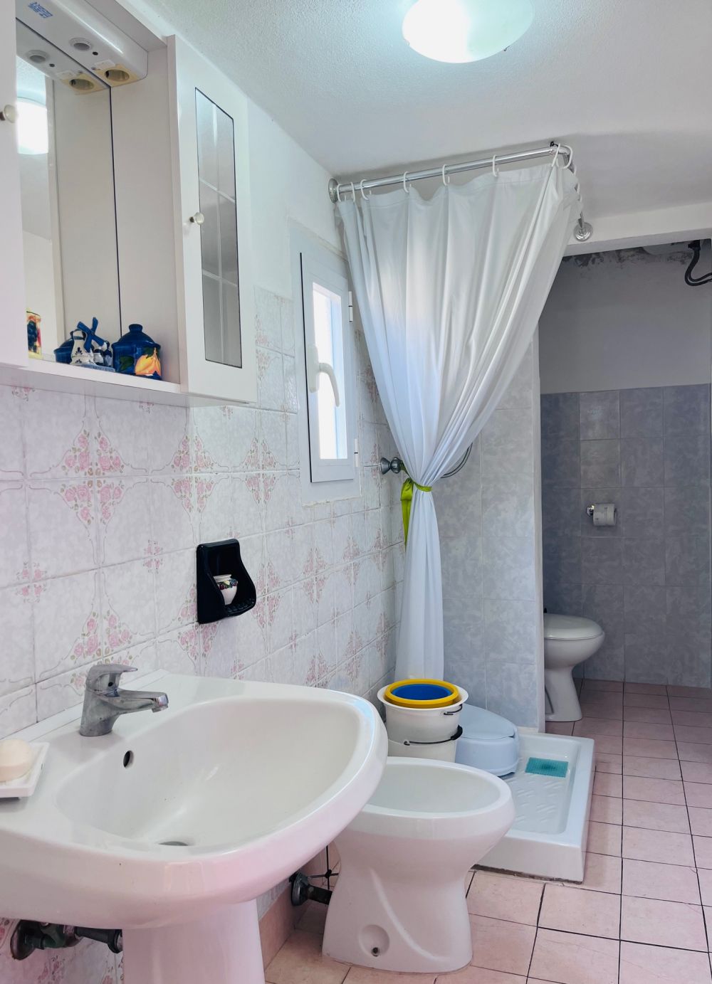 appartamento quadrilocale in vendita a Ardenza Terra vicino al mare a Livorno
