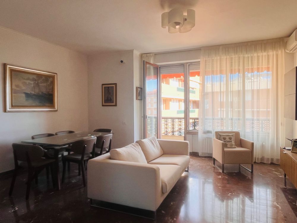 appartamento ampio e panoramico vista mare con garage san Jacopo Livorno in Vendita