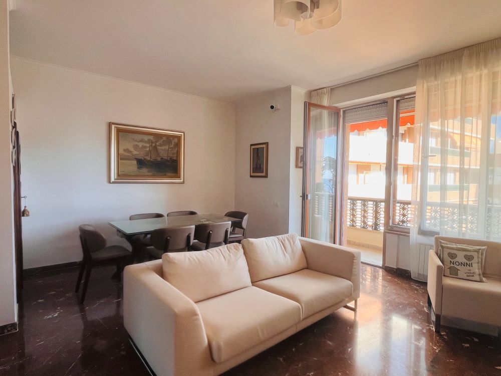 appartamento ampio e panoramico vista mare con garage san Jacopo Livorno in Vendita