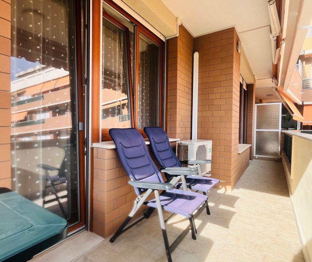 appartamento ampio e panoramico vista mare con garage san Jacopo Livorno in Vendita
