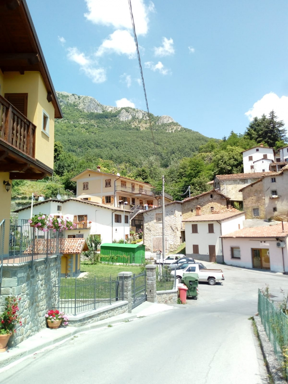 Appartamento ristrutturato in vendita zona Garfagnagna Lucca località Corfino