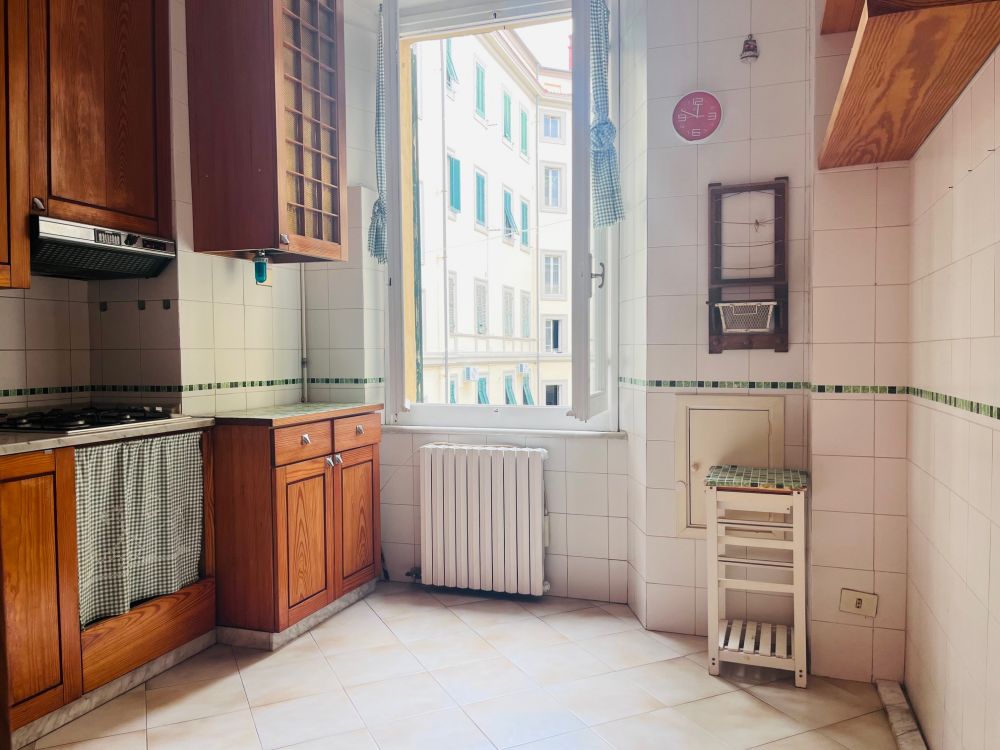 appartamento in vendita a Livorno zona Centro-Duomo