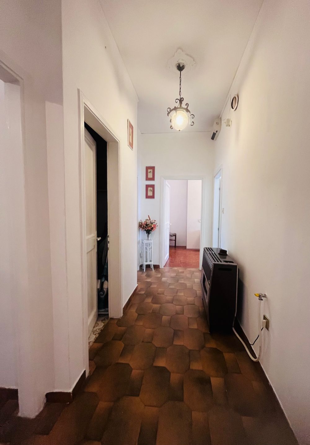 appartamento in vendita zona la Rosa in Livorno appartamento quadrilocale con cantina