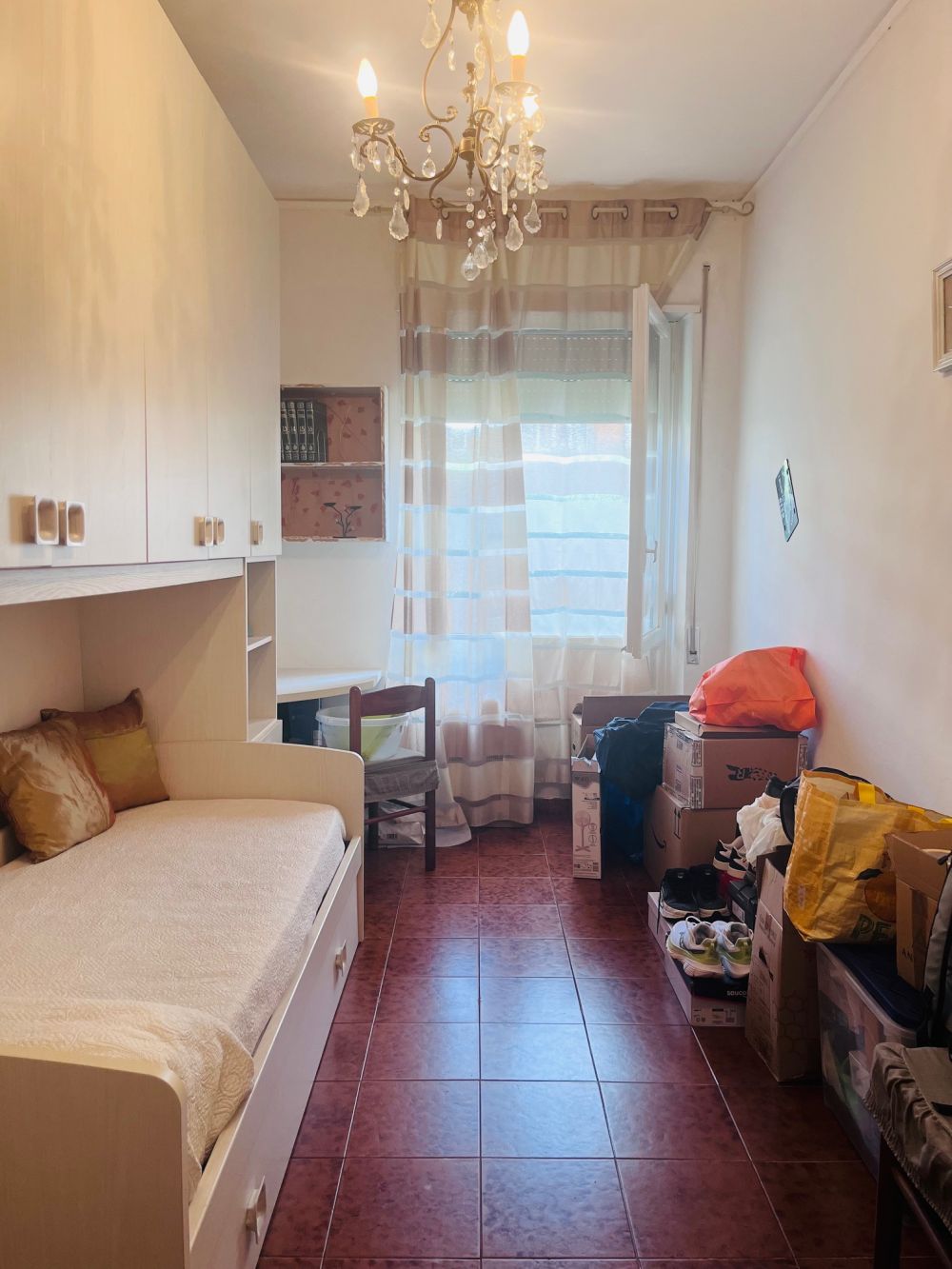 appartamento in vendita zona la Rosa in Livorno appartamento quadrilocale con cantina