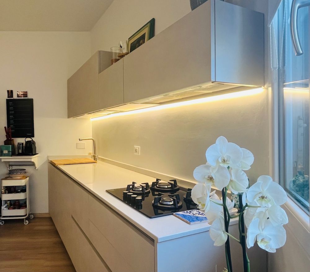 appartamento ristrutturato con garage in vendita a Livorno