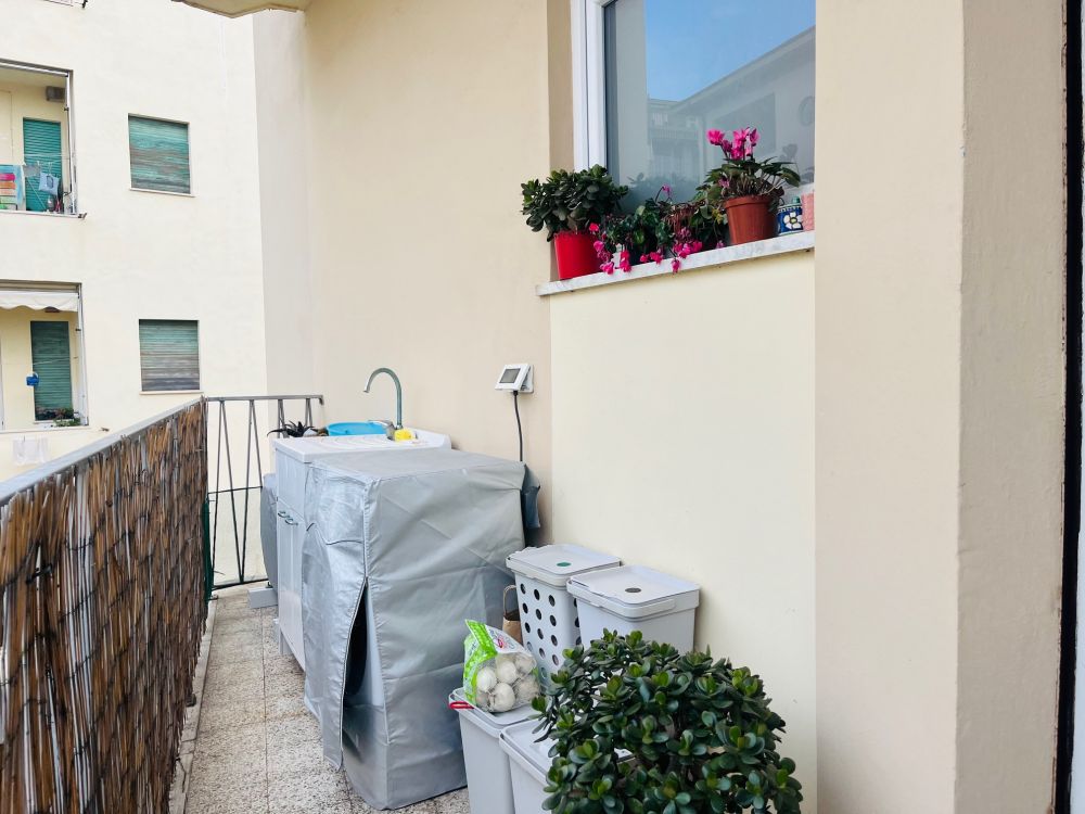 appartamento ristrutturato con garage in vendita a Livorno