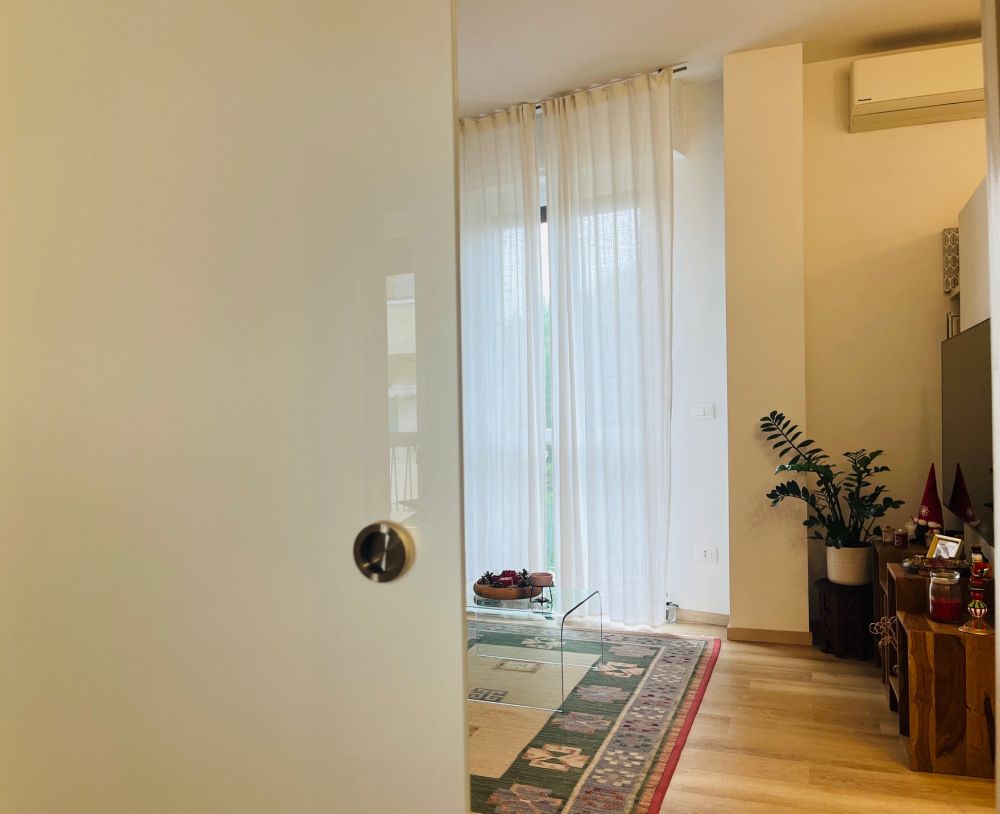 appartamento ristrutturato con garage in vendita a Livorno