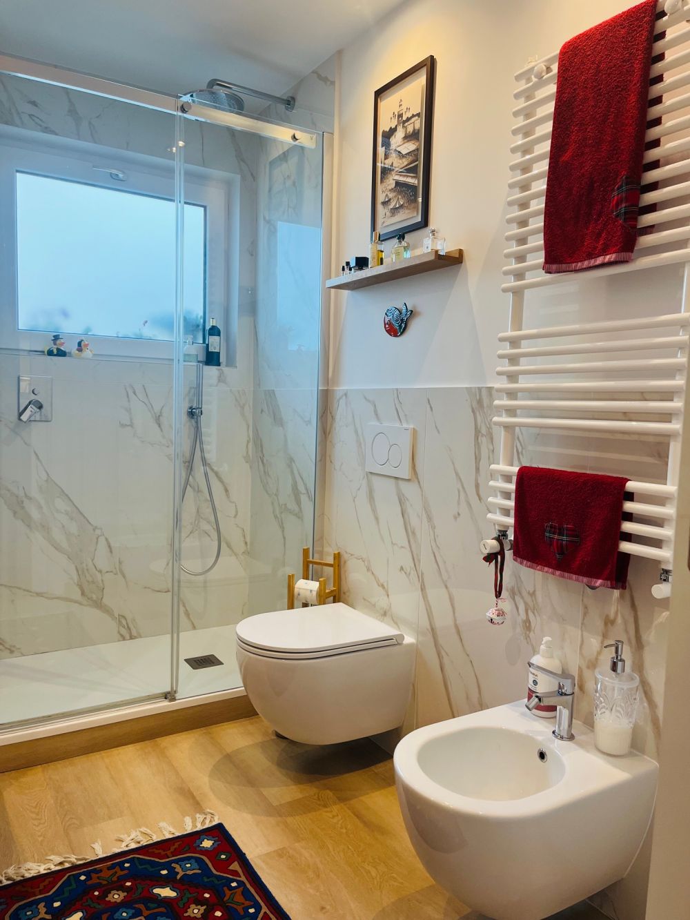 appartamento ristrutturato con garage in vendita a Livorno