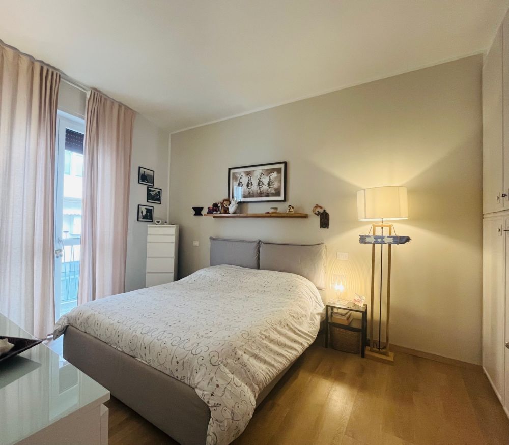 appartamento ristrutturato con garage in vendita a Livorno