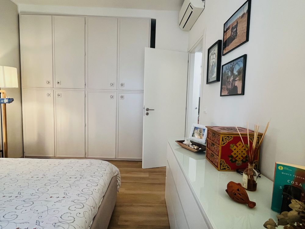 appartamento ristrutturato con garage in vendita a Livorno