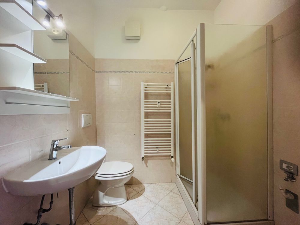 appartamento quadrilocale in vendita a Livorno zona Fabbricotti Subito libero