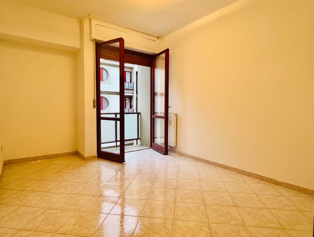 appartamento quadrilocale in vendita a Livorno zona Fabbricotti Subito libero