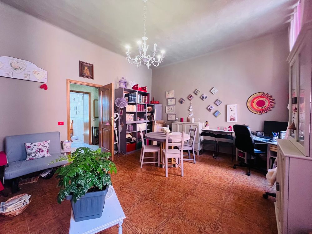 appartamento in vendita a Livorno zona Centro-Duomo