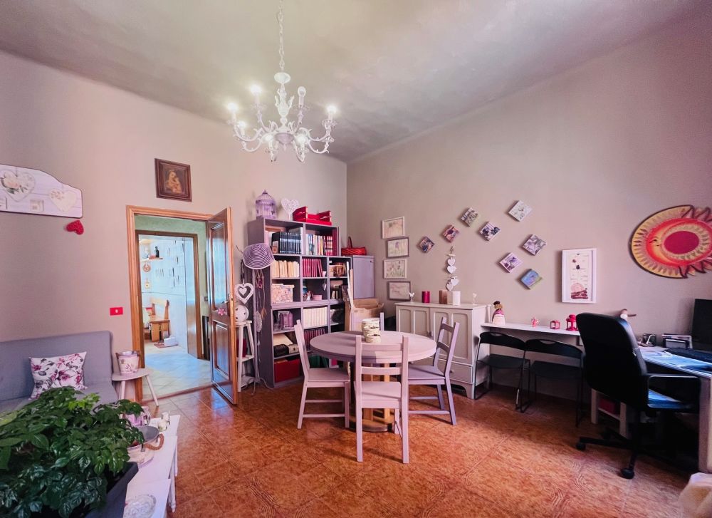 appartamento in vendita a Livorno zona Centro-Duomo