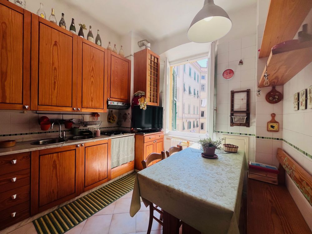 appartamento in vendita a Livorno zona Centro-Duomo