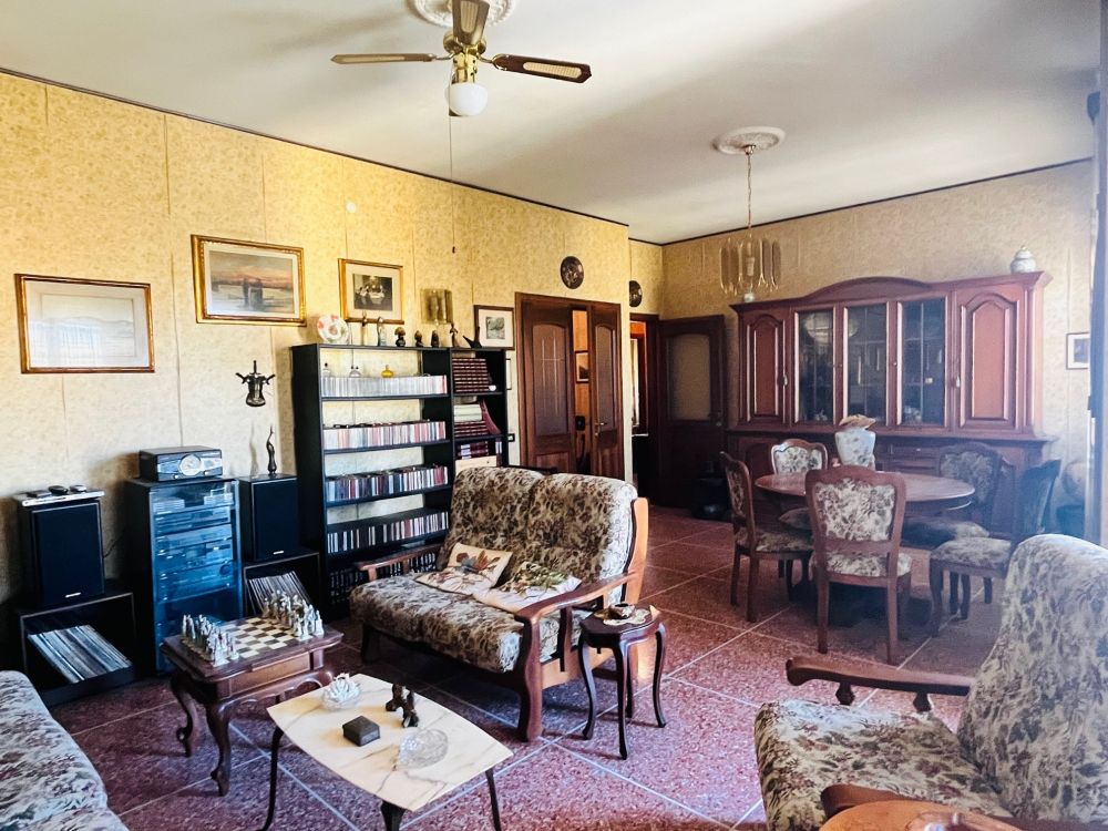 appartamento ampia metratura in vendita zona Fabbricotti Livorno