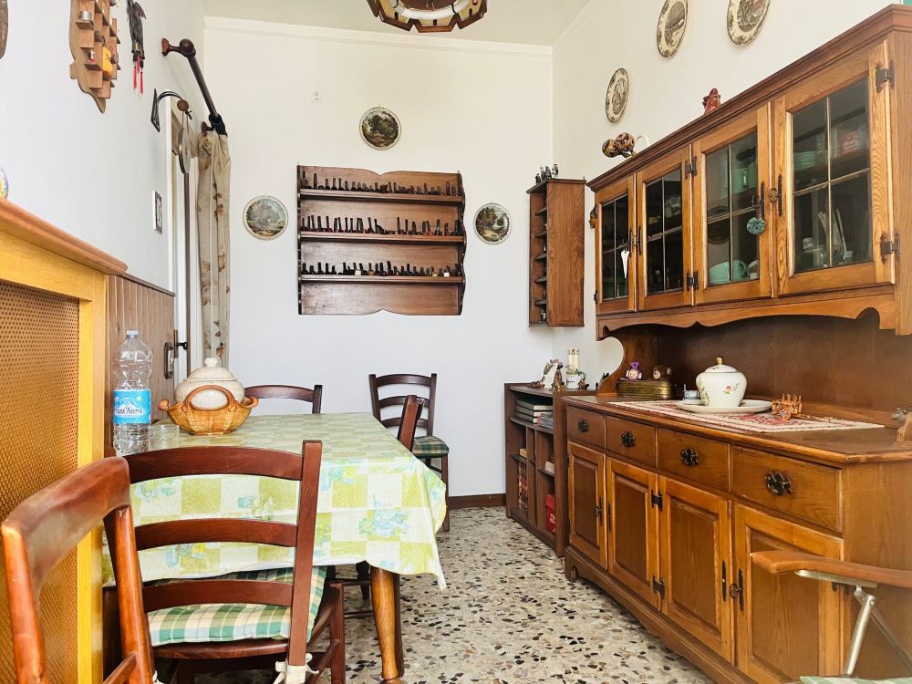 appartamento ampia metratura in vendita zona Fabbricotti Livorno