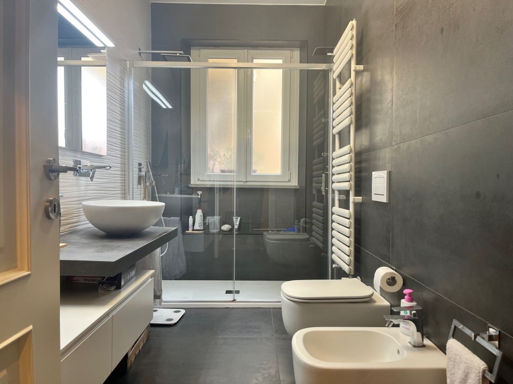 appartamento trilocale ristrutturato in vendita a Livorno zona Porto Venezia