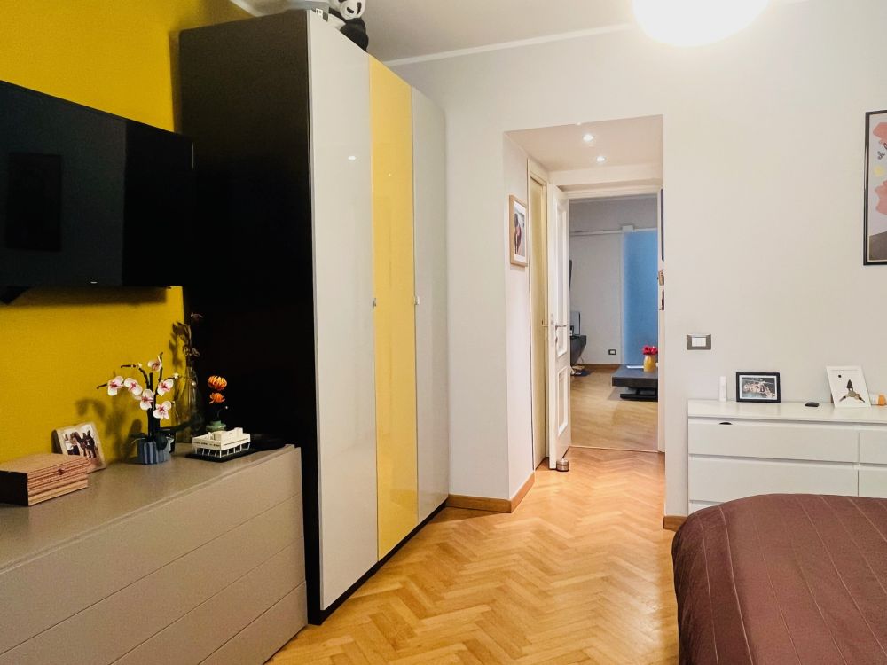 appartamento trilocale ristrutturato in vendita a Livorno zona Porto Venezia