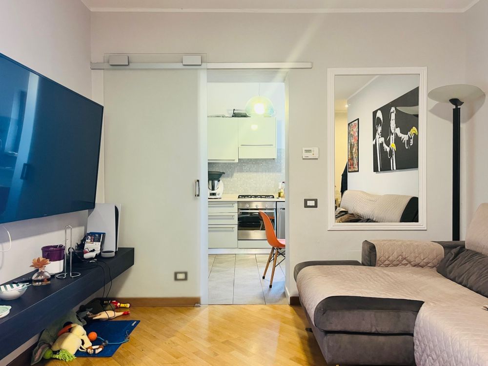 appartamento trilocale ristrutturato in vendita a Livorno zona Porto Venezia