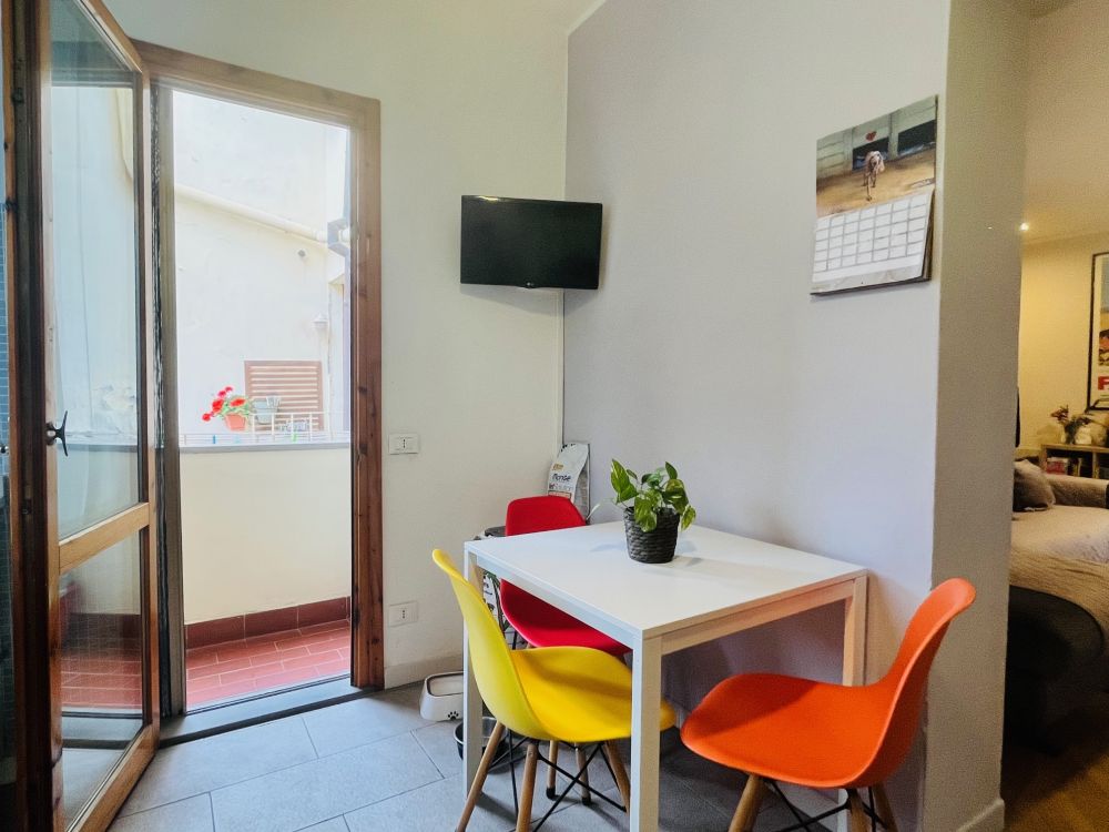 appartamento trilocale ristrutturato in vendita a Livorno zona Porto Venezia