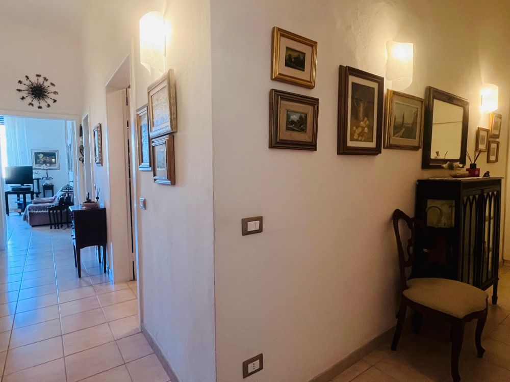 appartamento in vendita a Livorno in zona Centro con ascensore
