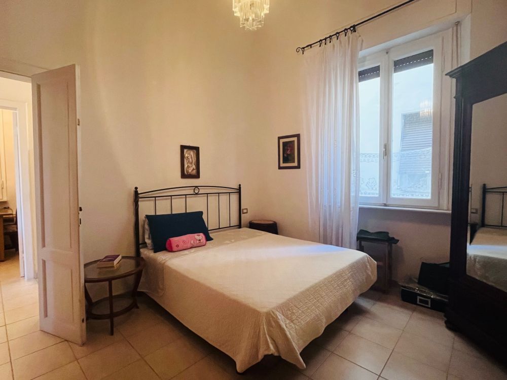 appartamento in vendita a Livorno in zona Centro con ascensore