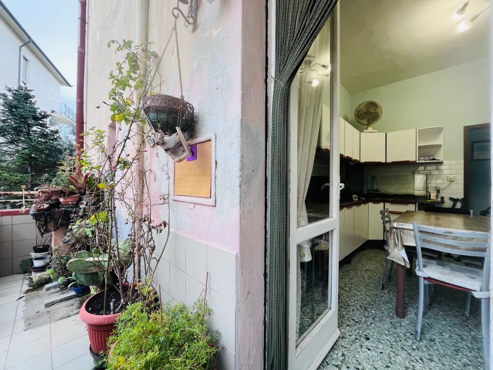 Appartamento di 120mq con 3 camere matrimoniali in vendita zona Fabbricotti