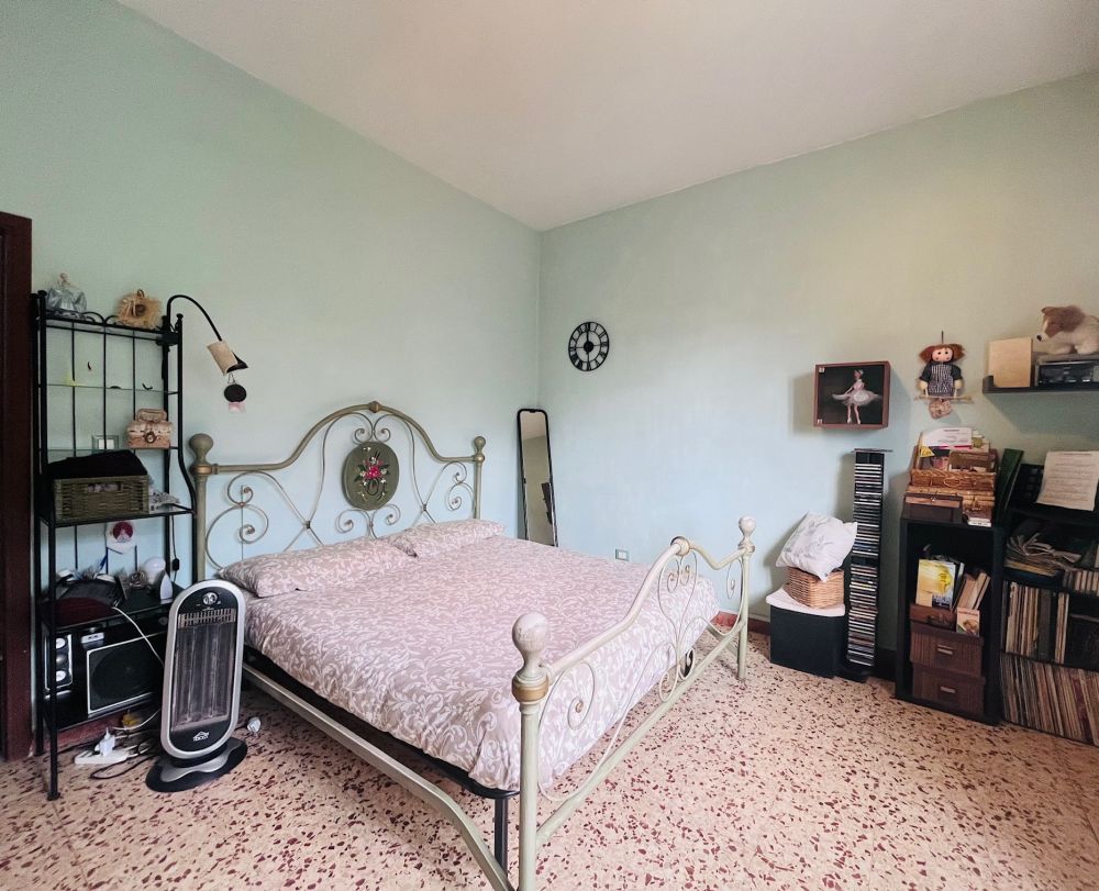Appartamento di 120mq con 3 camere matrimoniali in vendita zona Fabbricotti